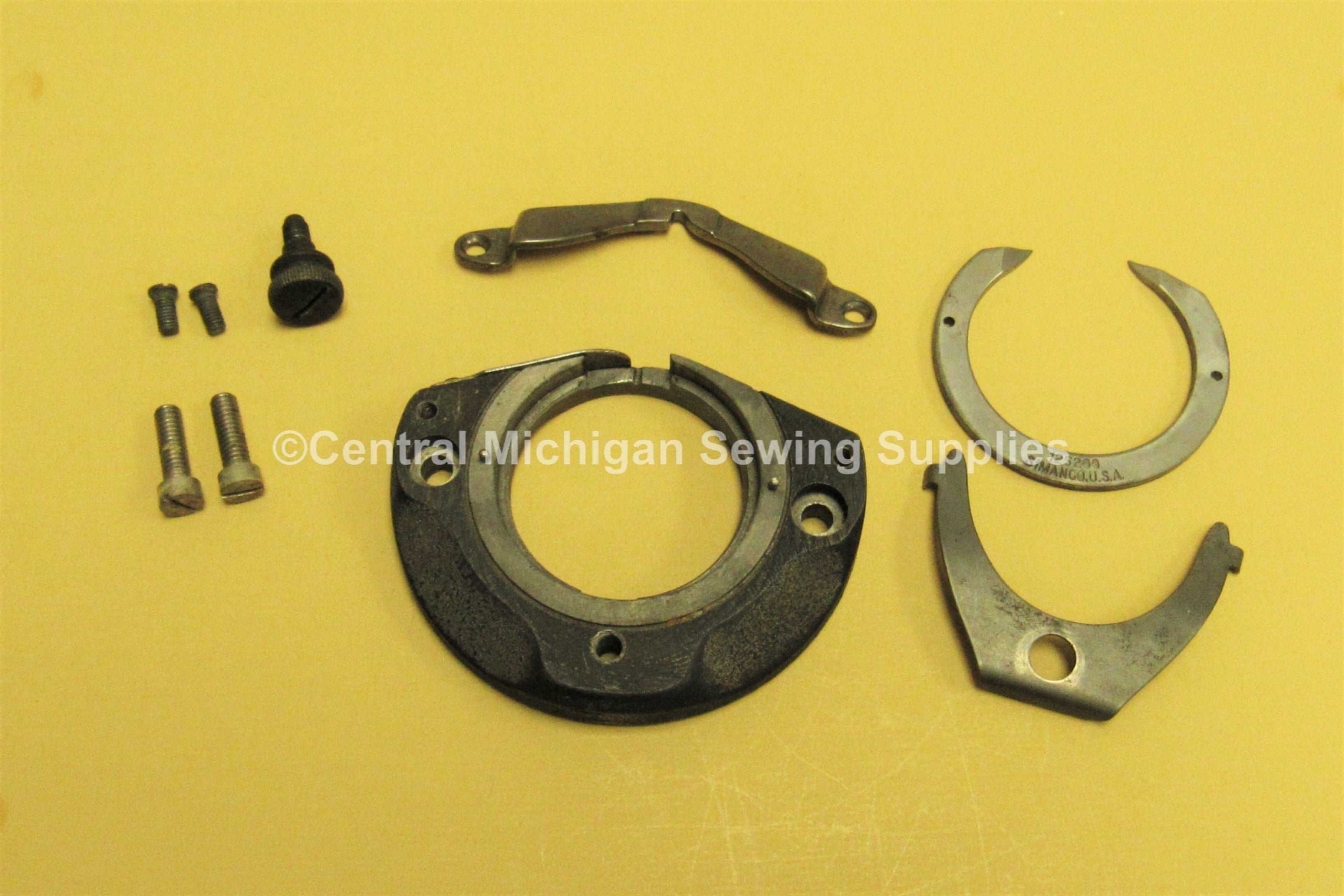 Original Bobbin Case Race Carrier - Fits Singer 15-87, 15-89, 15-90, 15-91