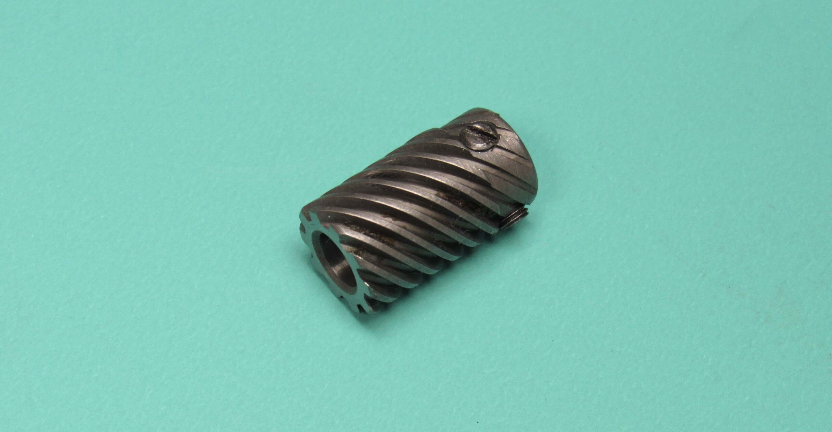 Potted Motor Parts - Singer Model 15-91, 201 - Image 7