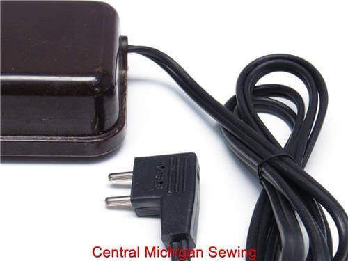 Singer Brown Bakelite Foot Control with NEW CORD - Models 301A, 401A, 403A, 404 - Ready to Use - Image 2