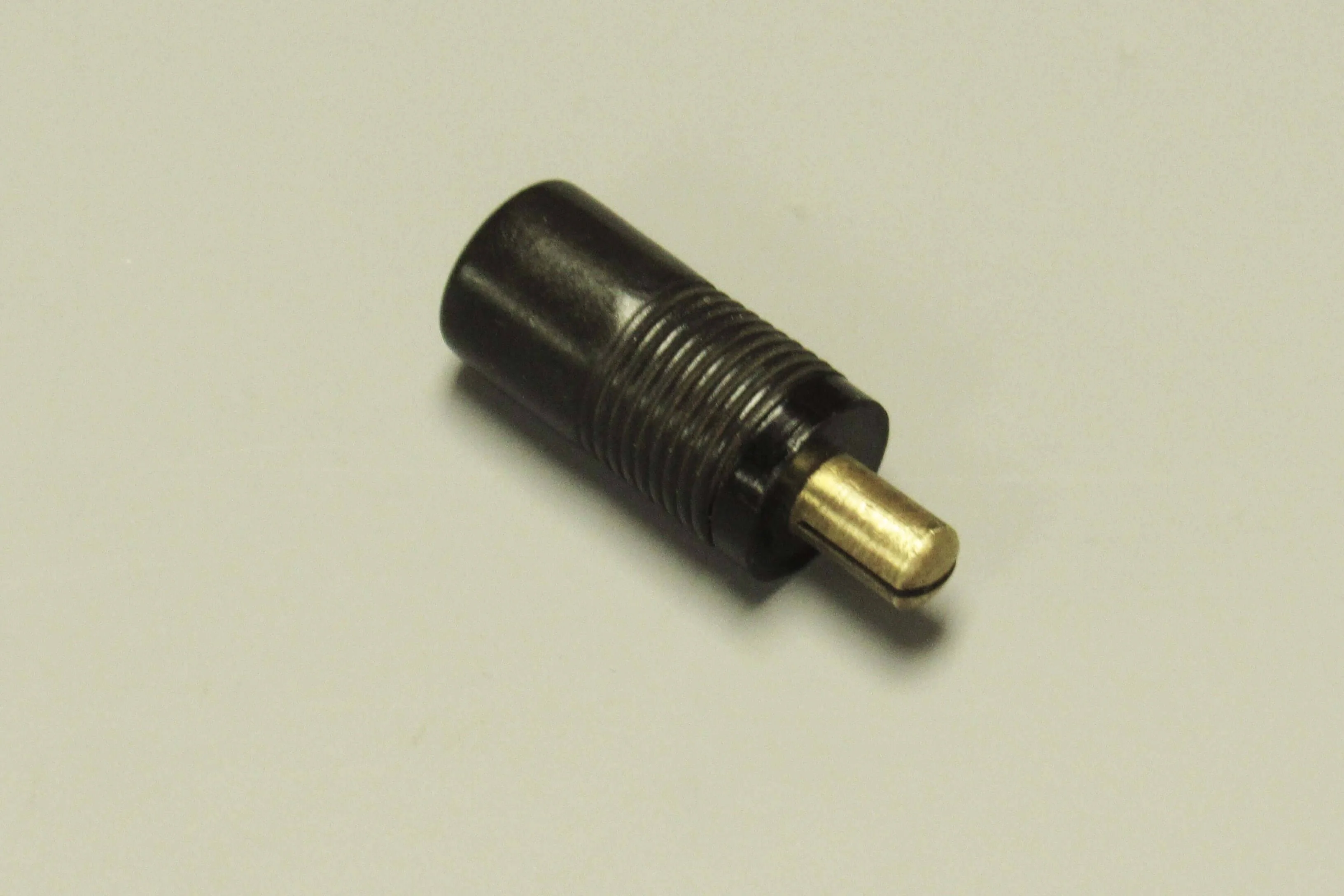 Vintage Chicago Style Male Plug