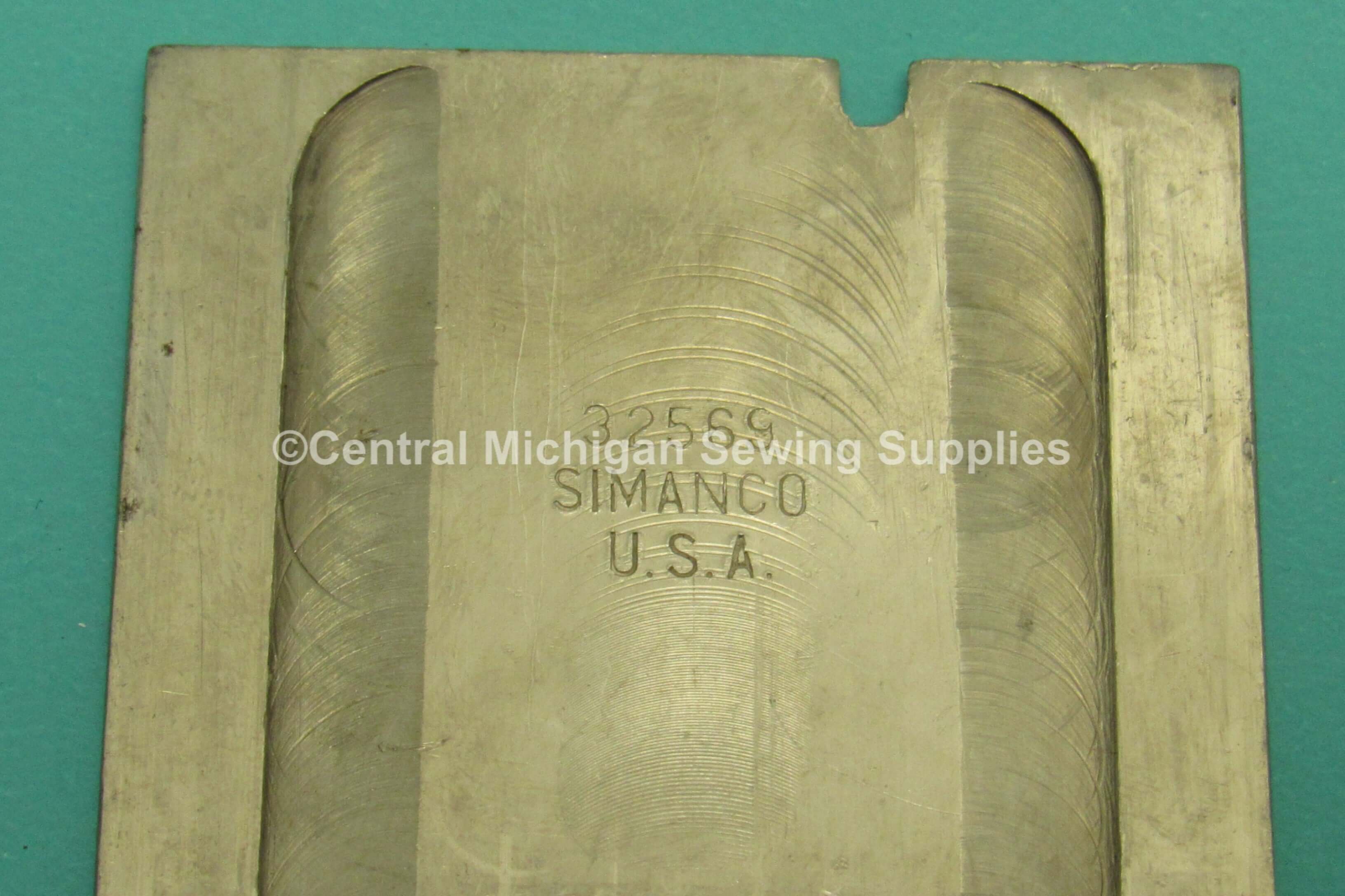 Vintage Original Singer Bobbin Cover & Needle Plate Set Fits Model 66, 66-1 - Image 2