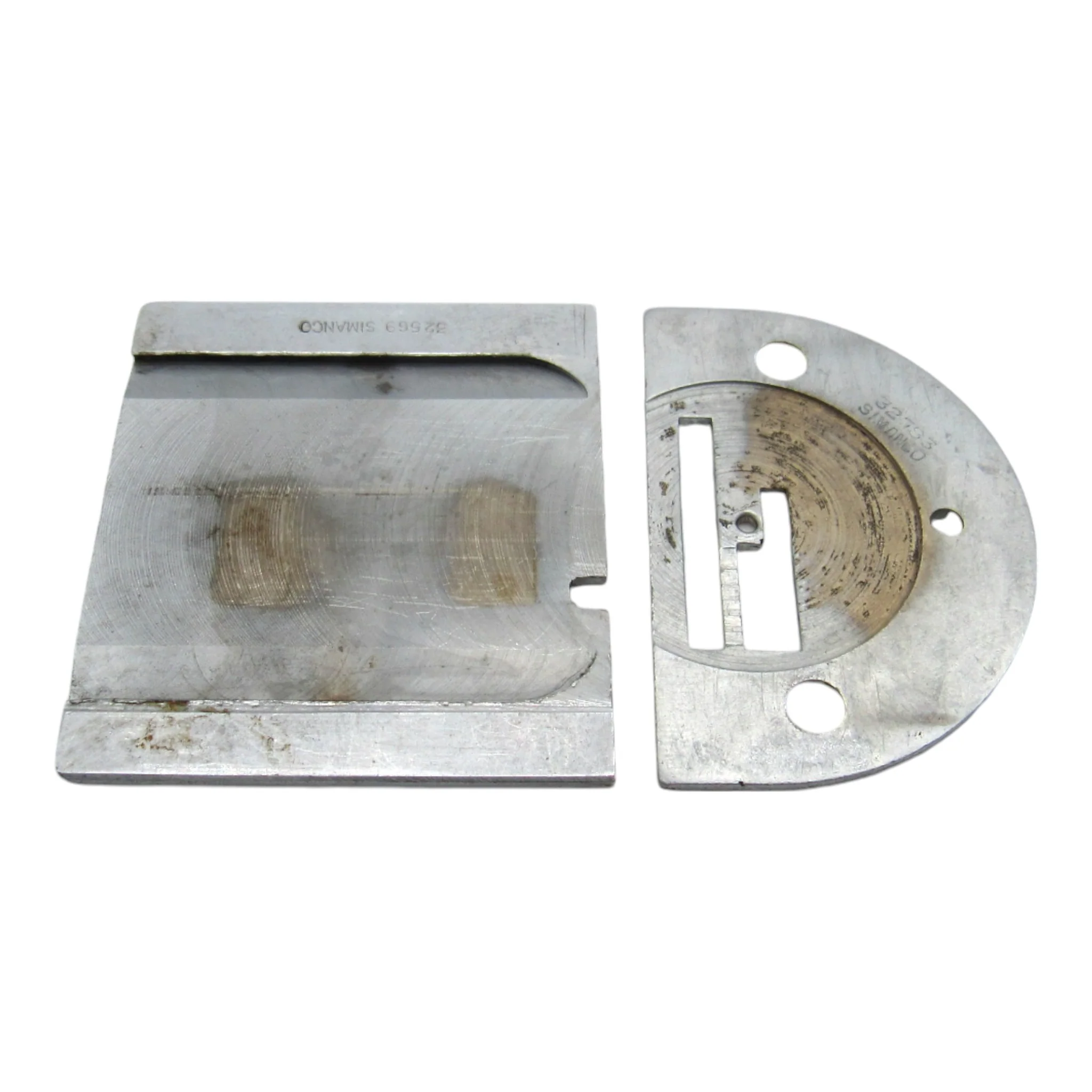 Vintage Original Singer Bobbin Cover & Needle Plate Set - Part #32569 - Fits Models 66, 99, 99K, 185, 192, 285 - Image 2
