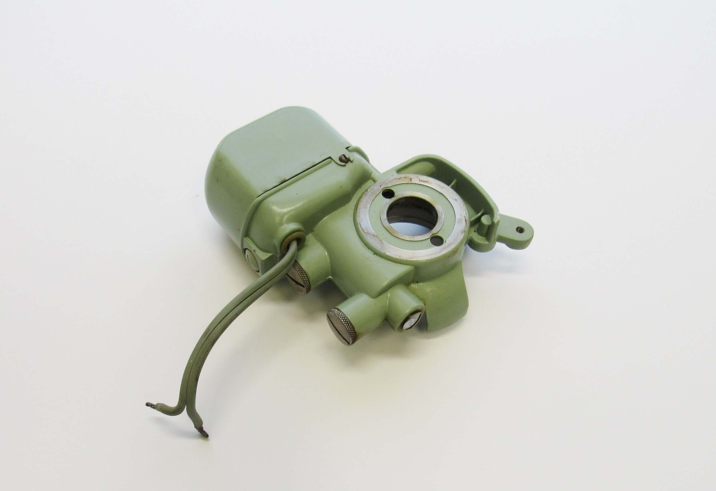 Vintage Original Singer Potted Motor - Fits Model 15-125 (Green) - Image 3