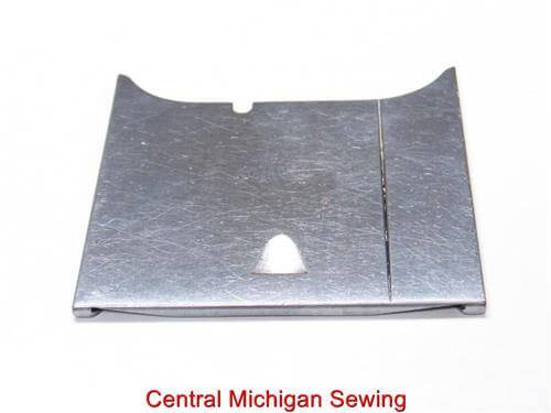 Vintage Singer Bobbin Cover 172015 - 401 Slant-O-Matic 403 404 500 Rocketeer 503 - Original Part